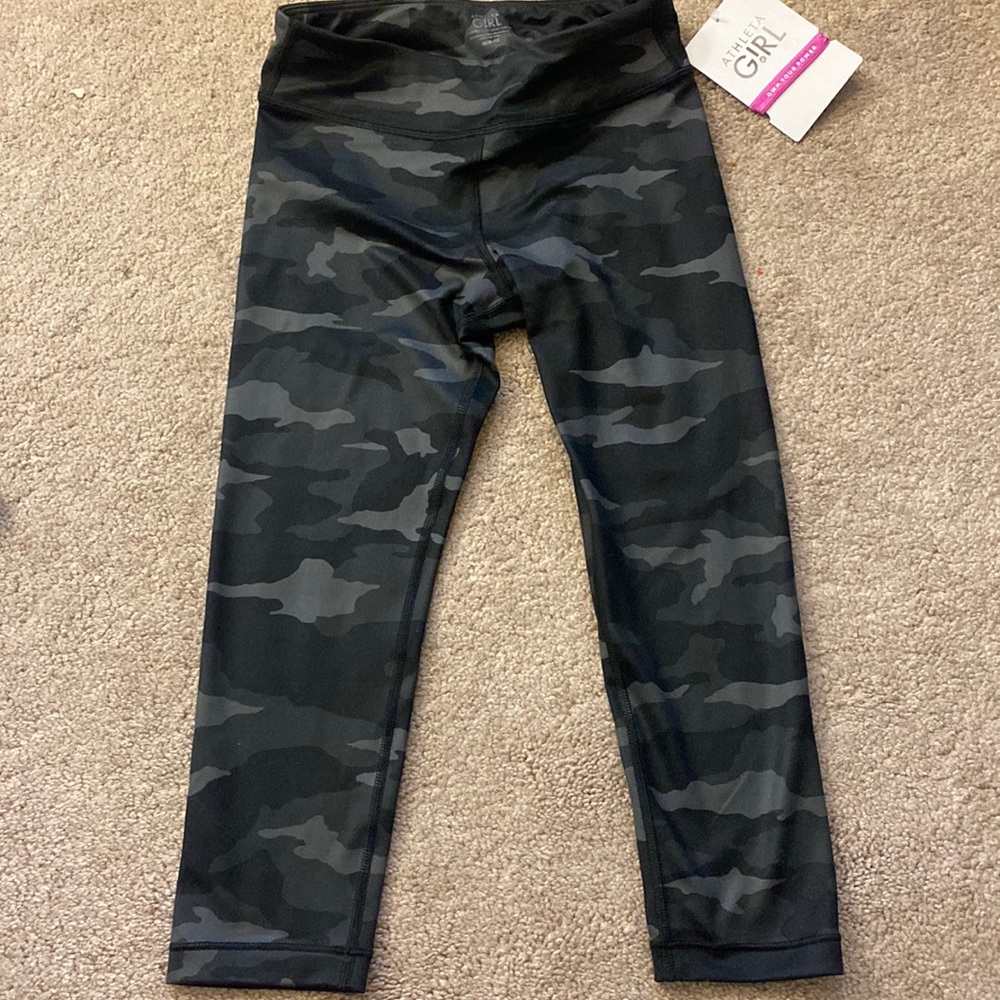 Athleta kids crop camo leggings